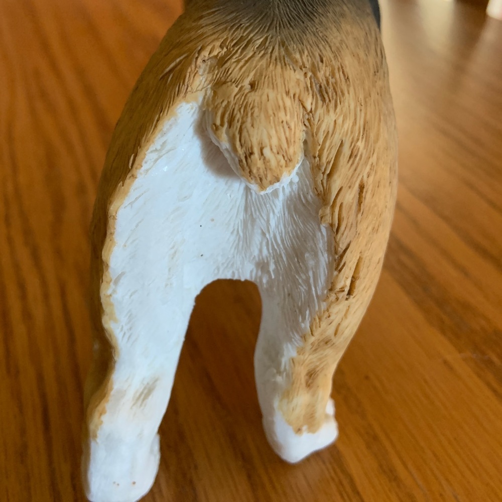 Pembroke Welsh Corgi Figurine - Picture 6 of 6